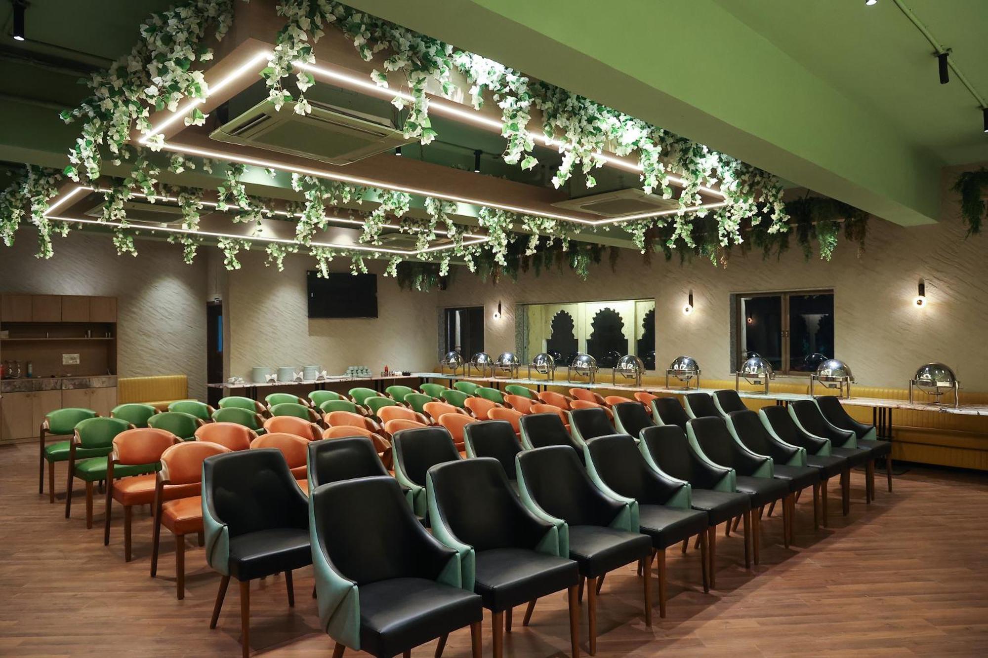 Hotel Gautam Lonavala Dış mekan fotoğraf